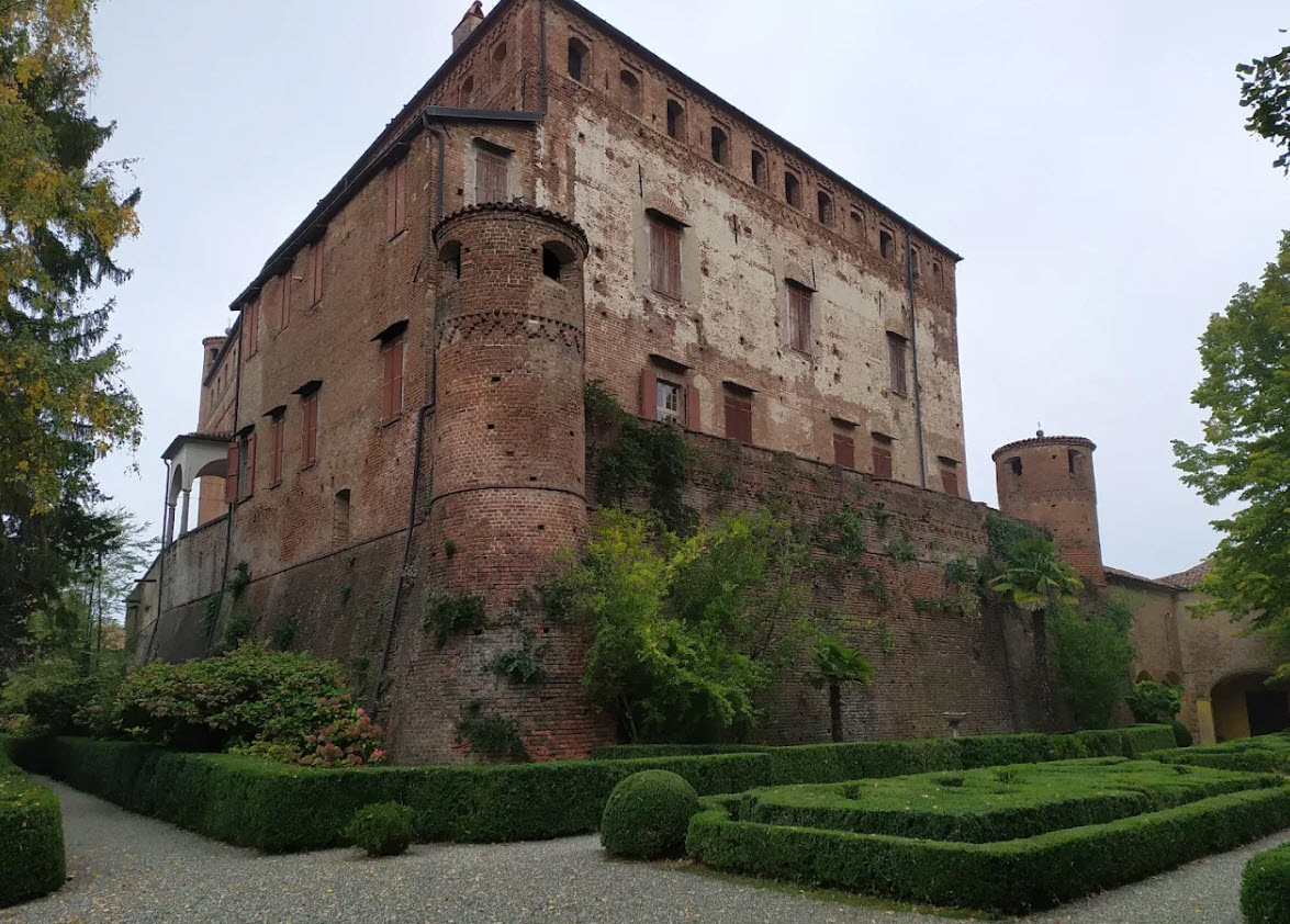 Castello di Bardassano, Italy